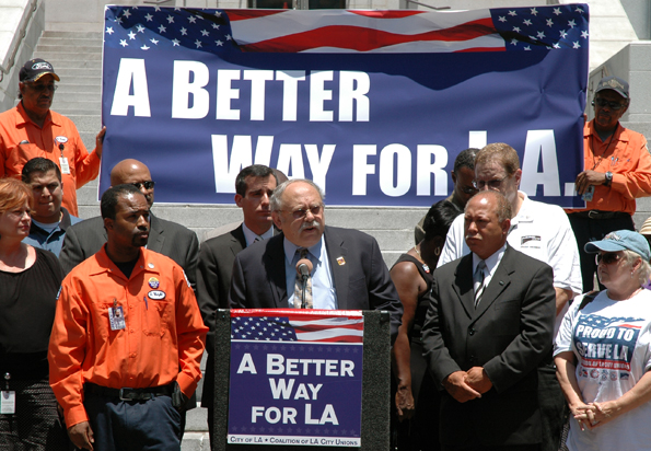 LA City Hall Press Conference wideshot 7222009.jpg