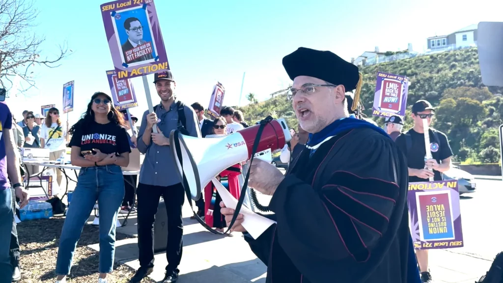 IMG_4920.00_00_02_18.Still001